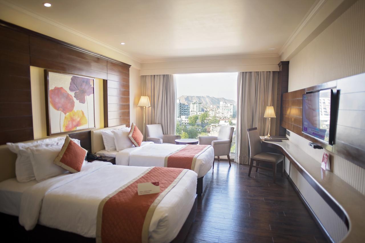 ศกุณ โฮเต็ล แอนด์ รีสอร์ต Hotel ชัยปุระ ภายนอก รูปภาพ
